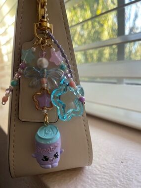 Shopkins soda Keychain - Purple & Blue